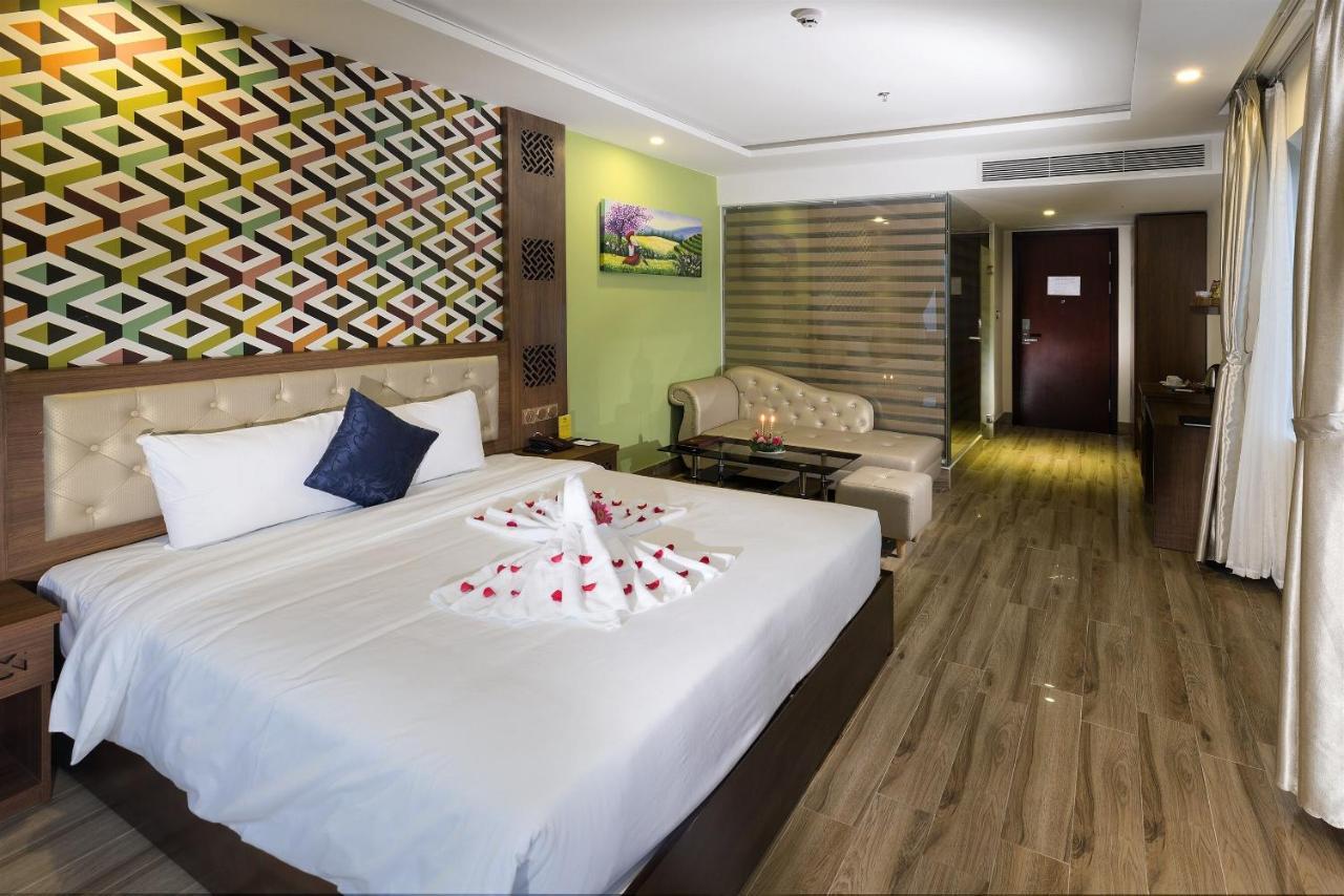 7 Seven Sea Hotel Дананг Екстер'єр фото
