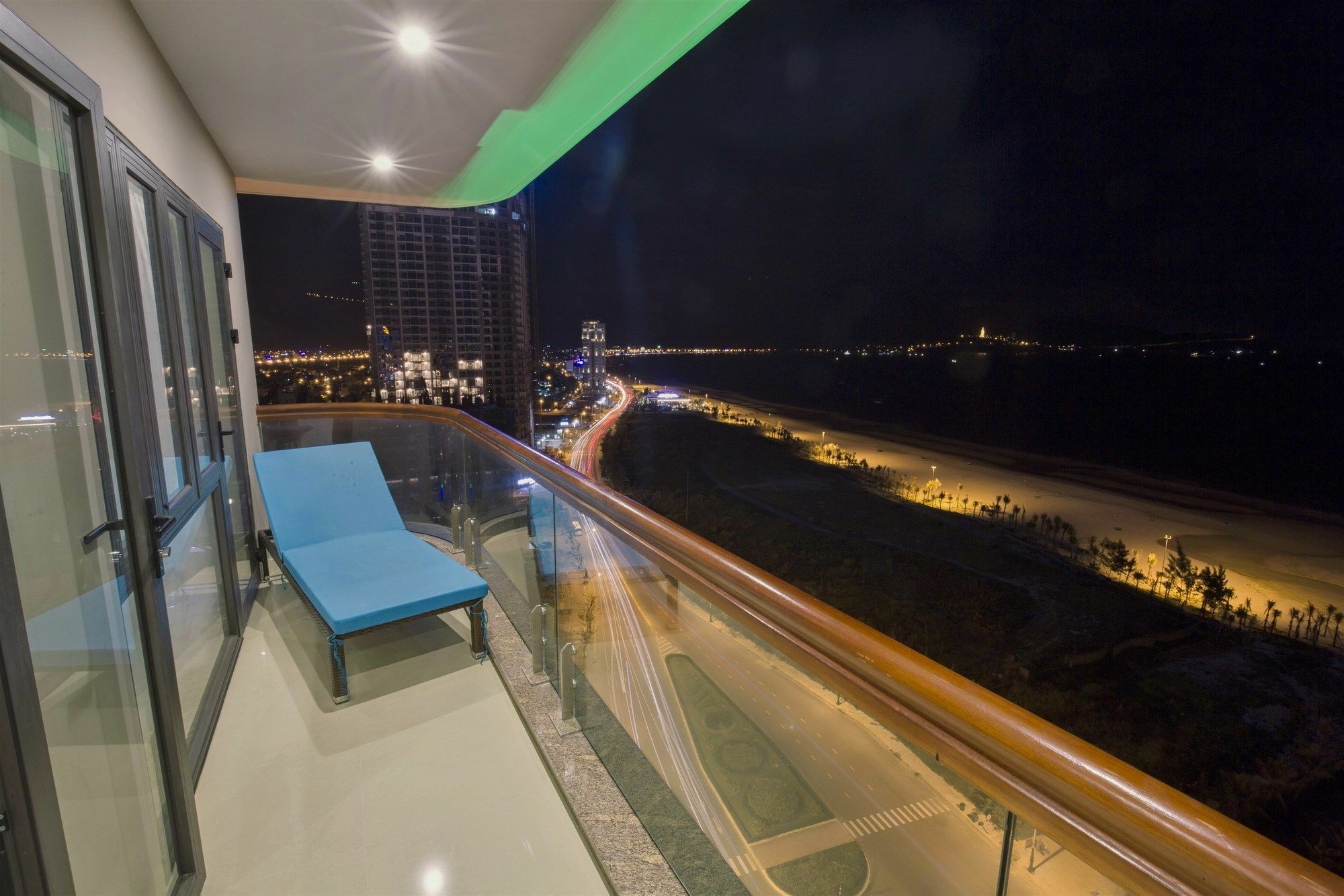 7 Seven Sea Hotel Дананг Екстер'єр фото