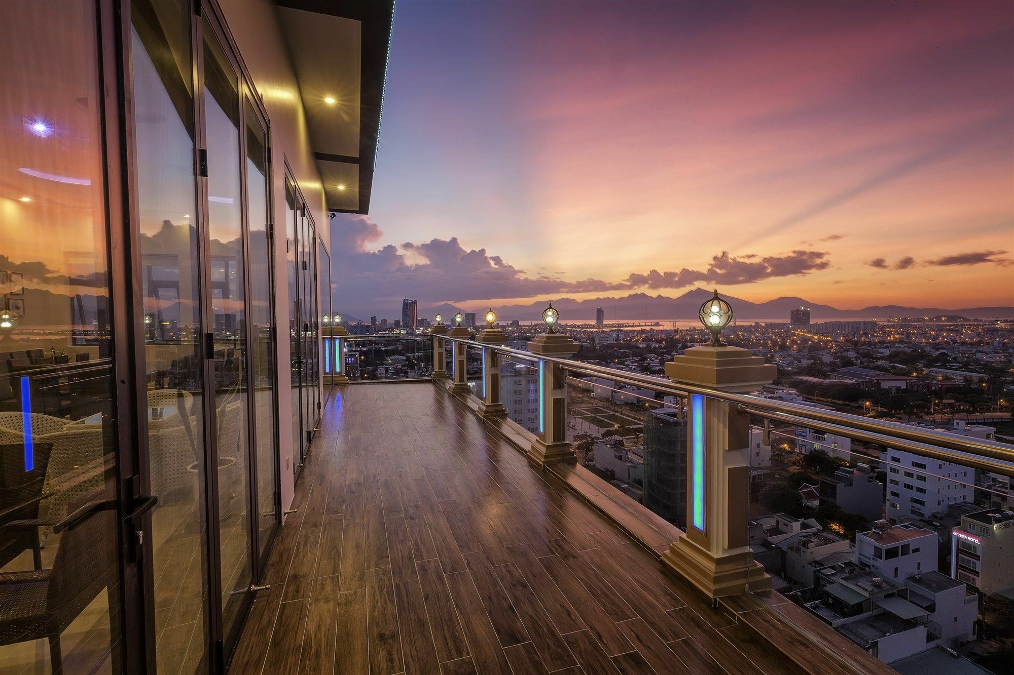 7 Seven Sea Hotel Дананг Екстер'єр фото
